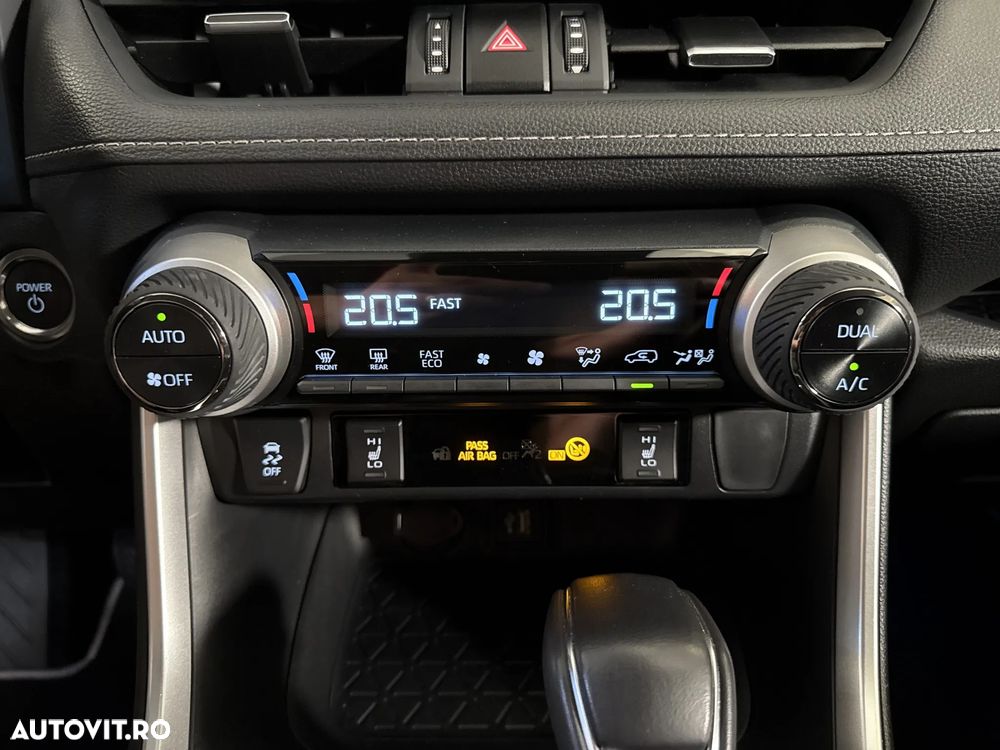 Toyota RAV4 - 19