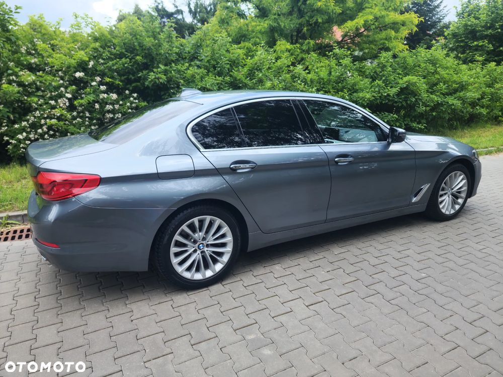 BMW Seria 5 520d Luxury Line - 3