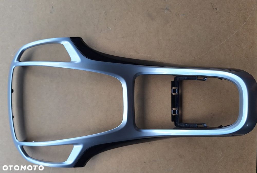 OBUDOWA OSŁONA KONSOLI ŚRODKOWEJ OPEL ASTRA J EUR - 1