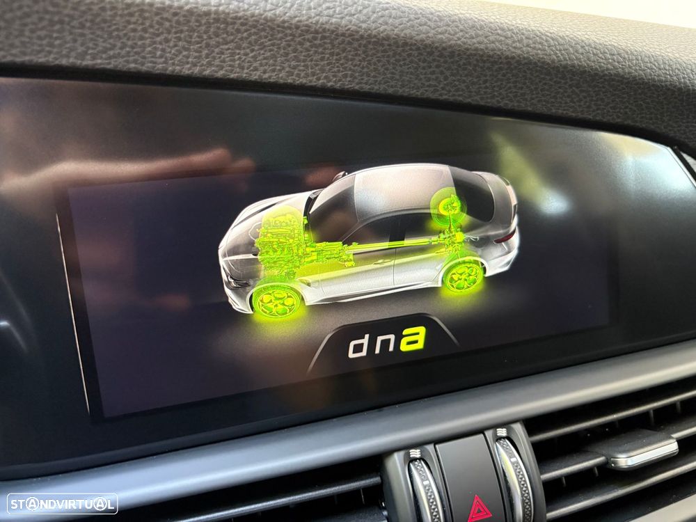 Alfa Romeo Giulia 2.2 D Super AT8 - 44
