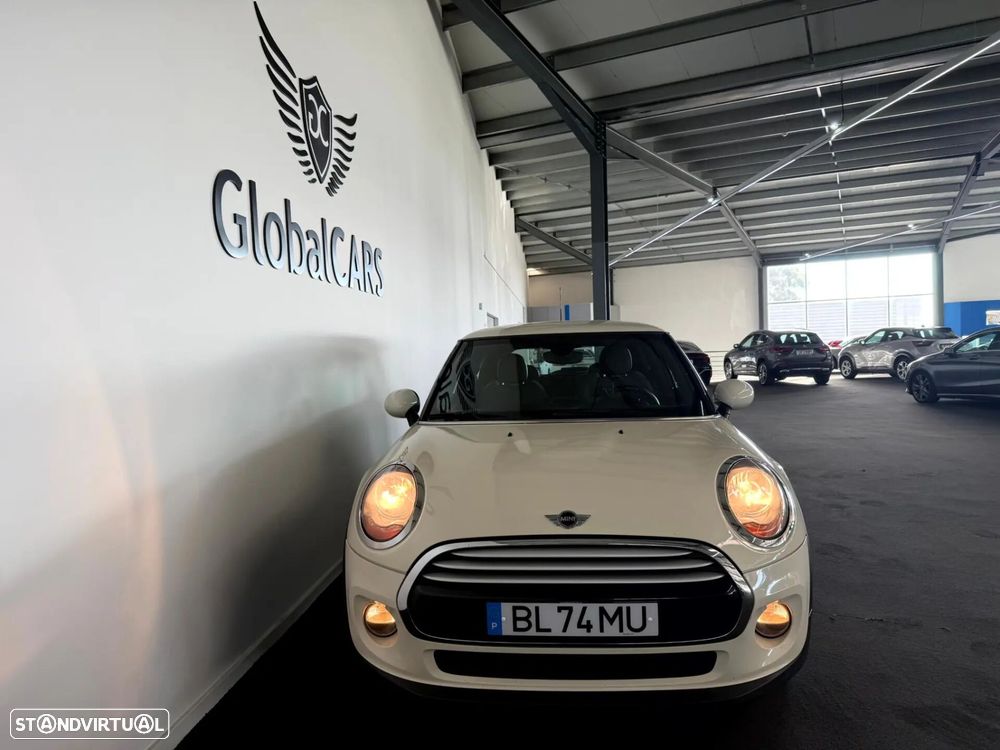 MINI 3 Portas Cooper D - 7