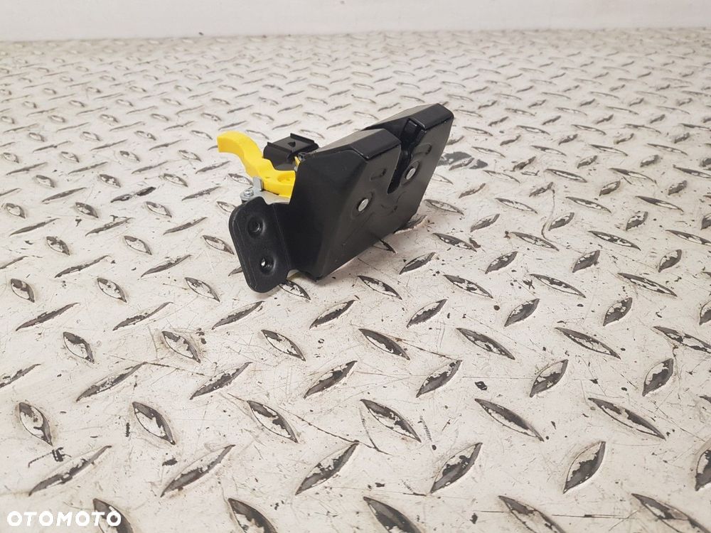 ZAMEK TYLNEJ KLAPY BAGAŻNIKA KIA CEED III 3 KOMBI SW 18-25 81230-J7200 - 2