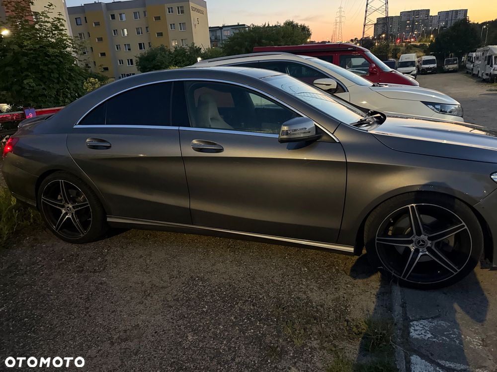 Mercedes-Benz CLA 250 4Matic 7G-DCT - 13