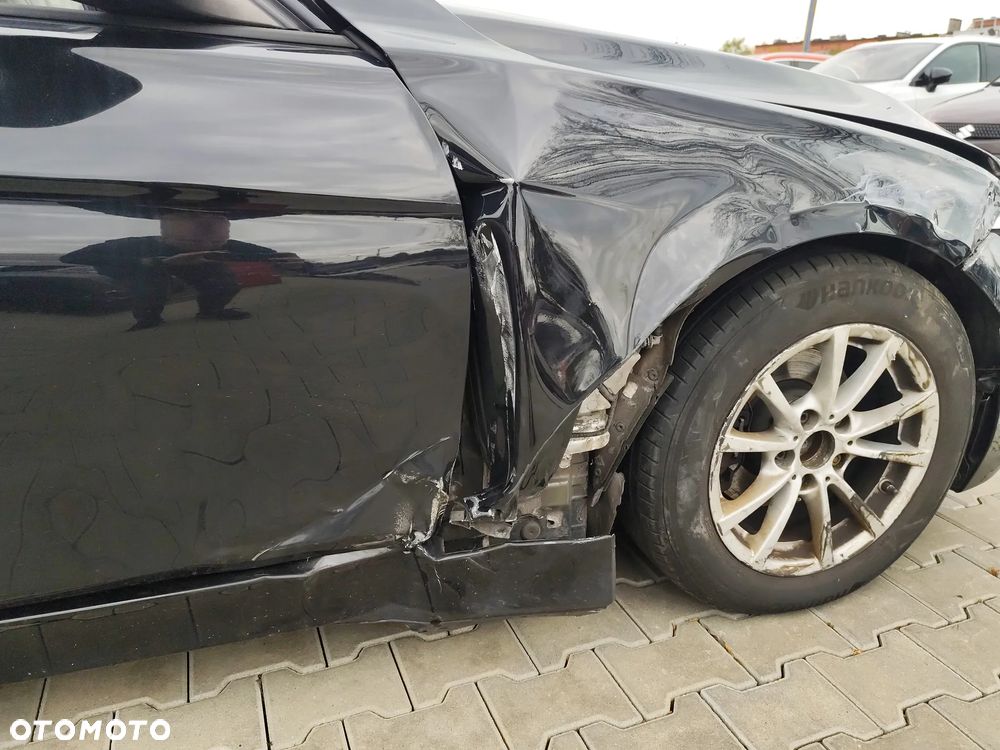 BMW Seria 3 318d - 9
