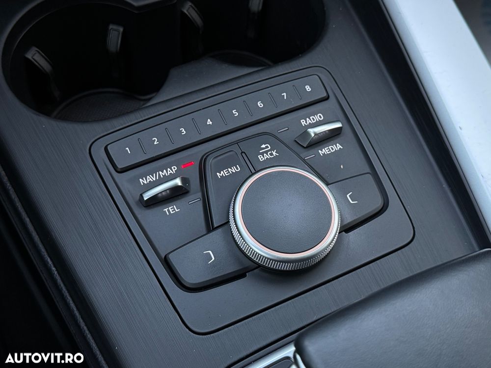 Audi A4 Avant 2.0 TFSI ultra Sport - 15