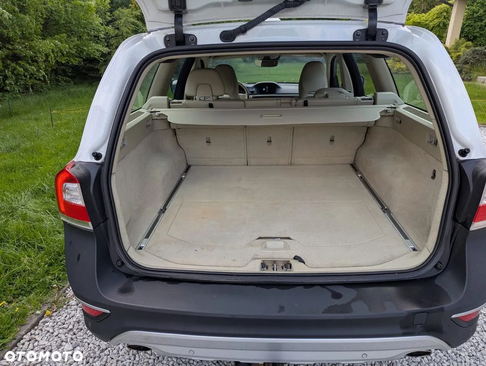 Volvo XC 70 D4 AWD Summum - 6