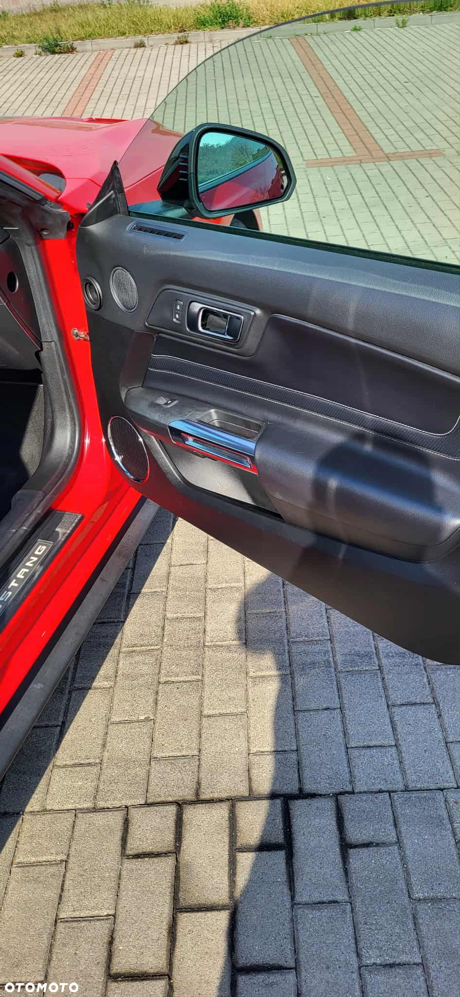 Ford Mustang 5.0 V8 GT - 10