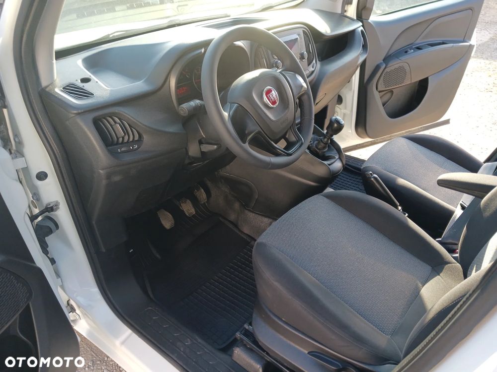 Fiat Doblo - 22