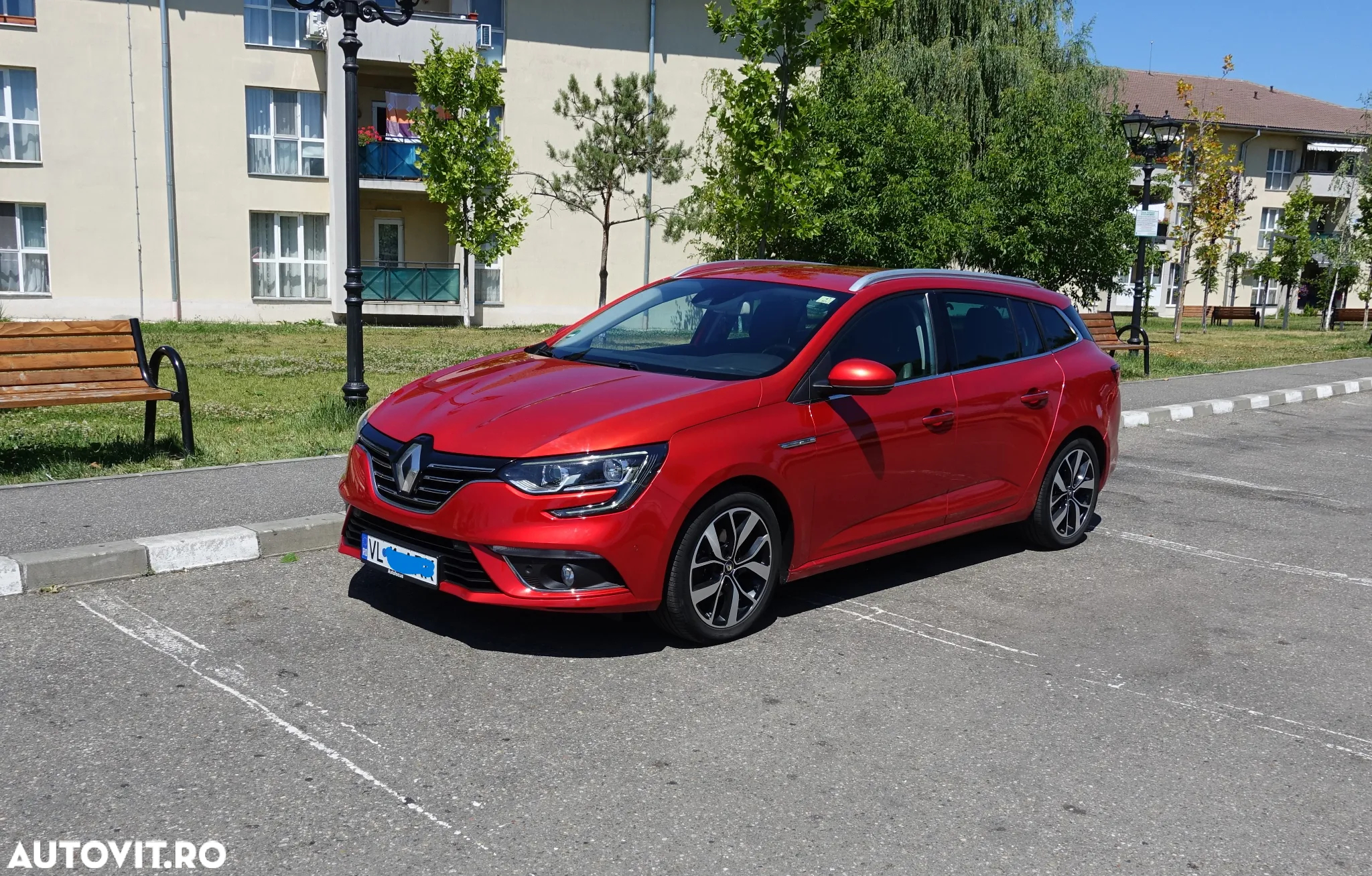 Renault Megane BLUE dCi 115 BOSE EDITION - 10
