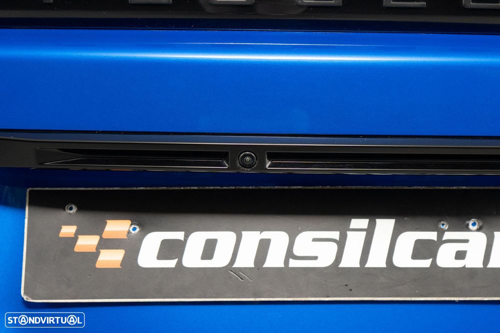 Peugeot 2008 1.2 PureTech GT EAT8 - 17