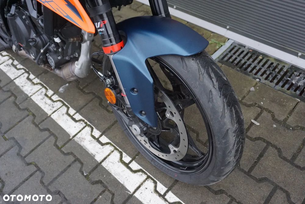 KTM Duke - 20