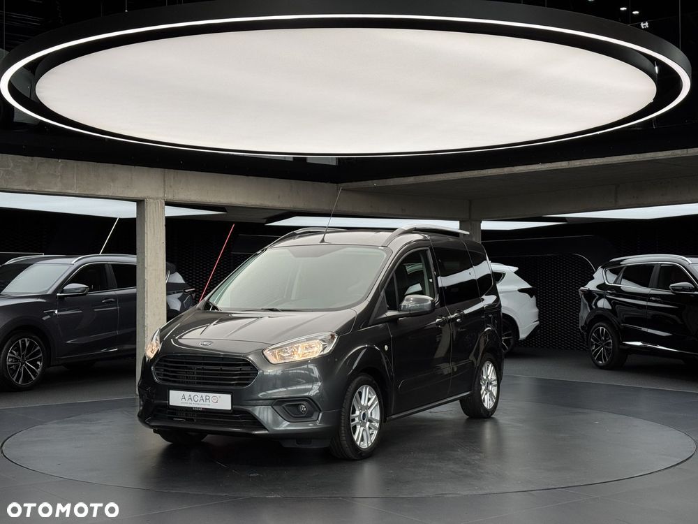 Ford Tourneo Courier 1.0 EcoBoost Titanium - 2