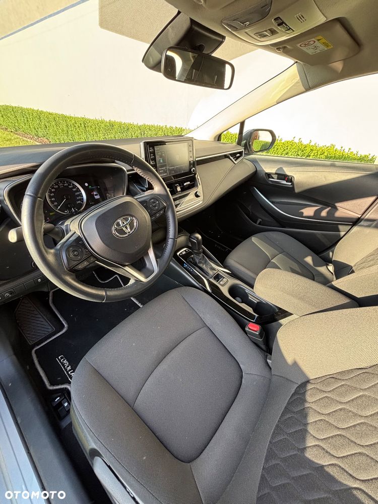 Toyota Corolla 1.8 Hybrid Comfort - 12