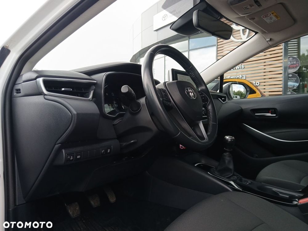 Toyota Corolla - 19