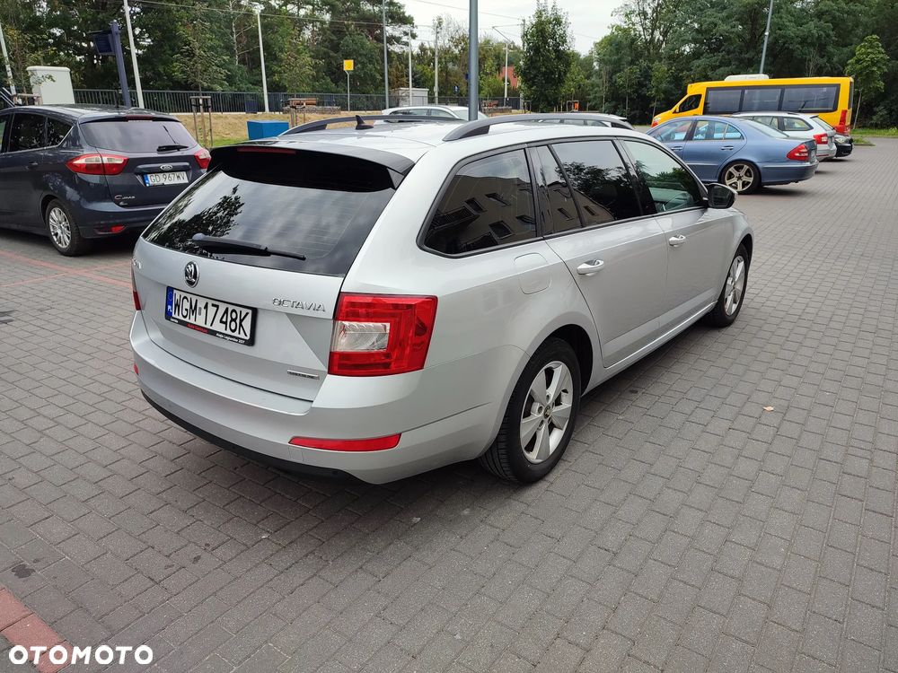 Skoda Octavia 1.6 TDI Greenline - 5