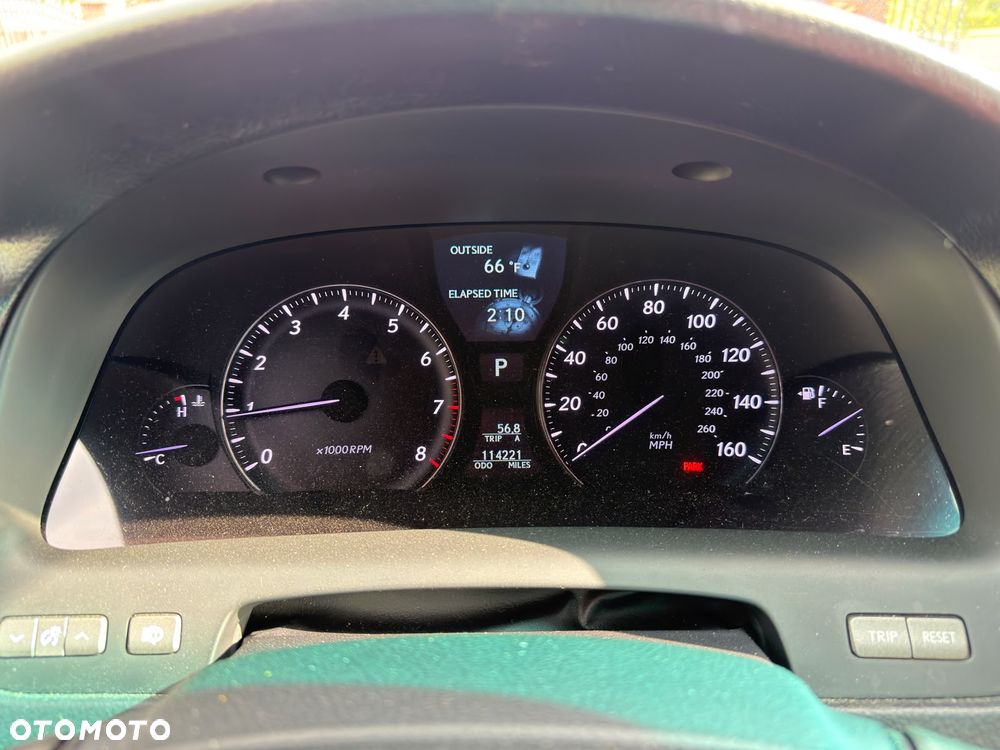 Lexus LS 460 Prestige - 9