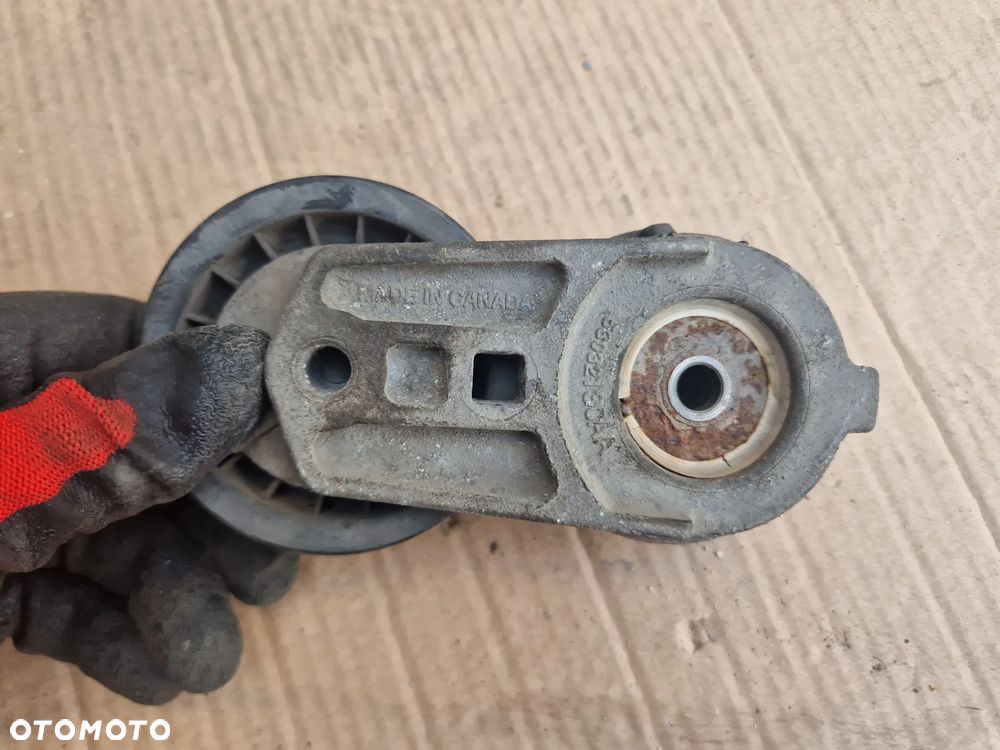 Dodge Ram 1500 5.7 Napinacz 06 - 2