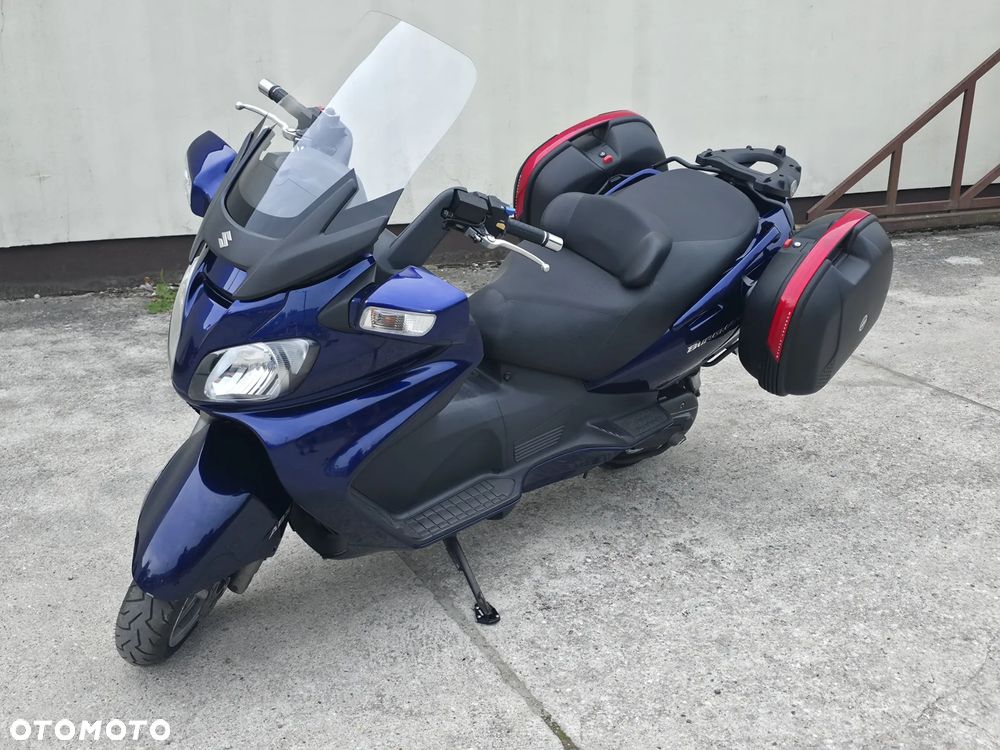 Suzuki Burgman - 1