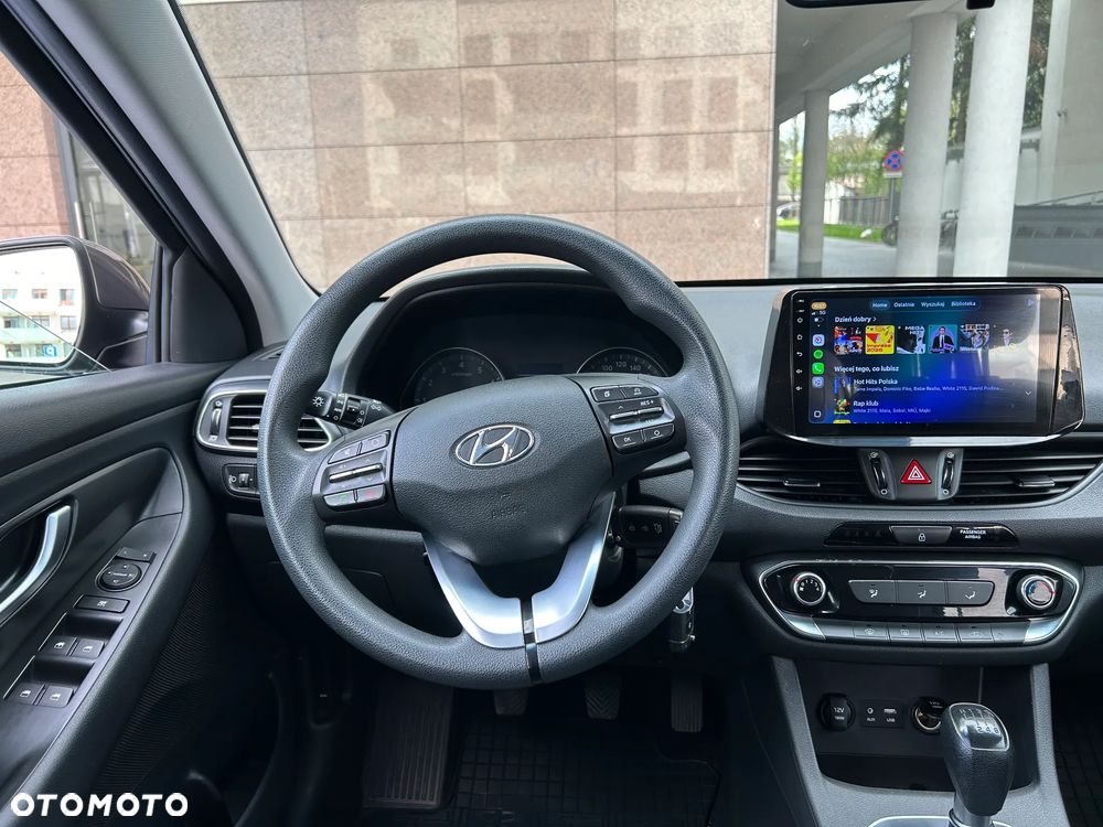 Hyundai i30 1.4 Classic + - 15