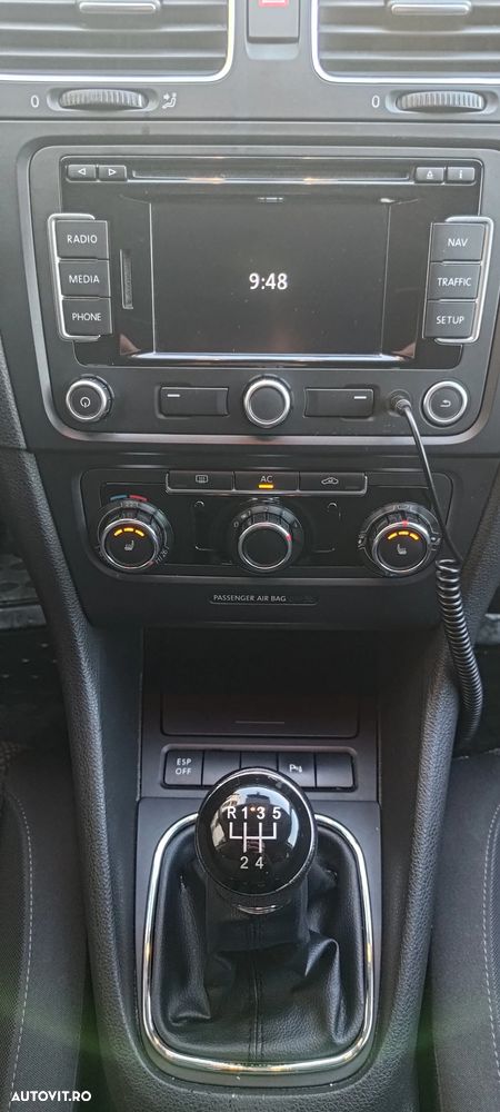 Volkswagen Golf 2.0 TDI DPF Trendline - 15