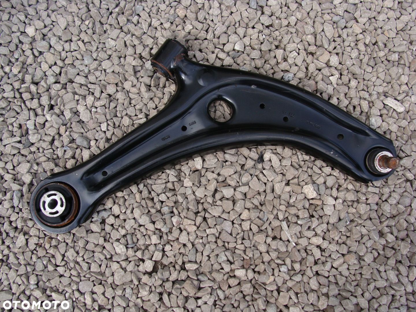 WAHACZ PRAWY FORD FIESTA MK8 H1BC-3042-AE 2020r - 1