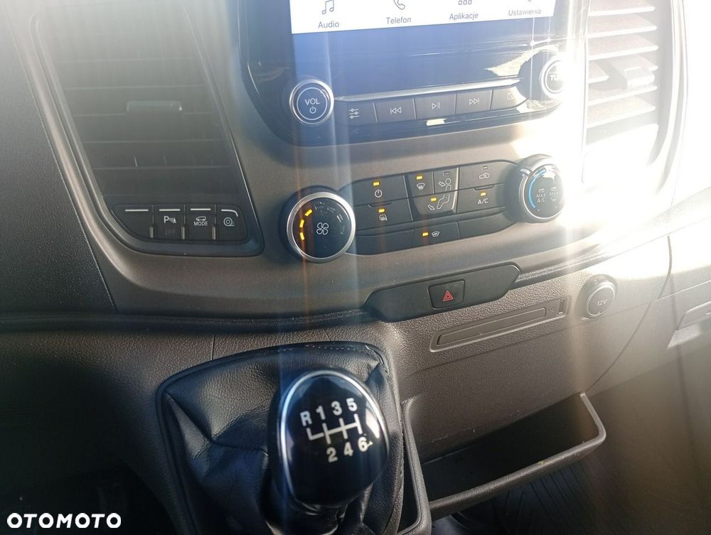 Ford Transit - 20
