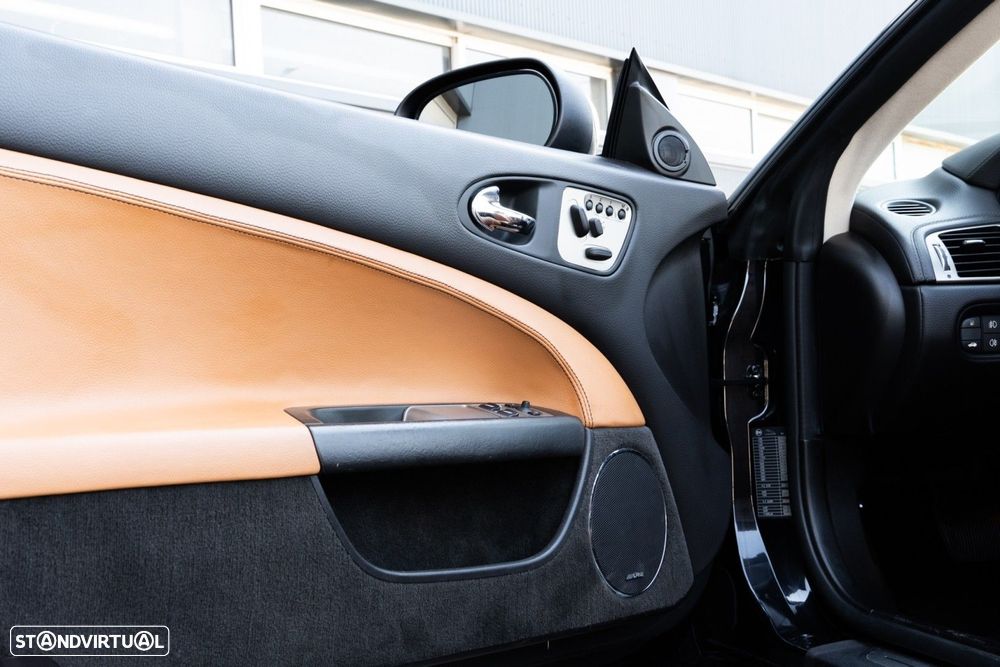 Jaguar XK XK8 4.2 Covertible Classic - 34