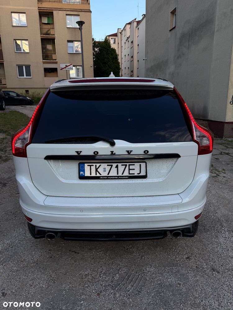 Volvo XC 60 D4 Drive-E R-Design Momentum - 12