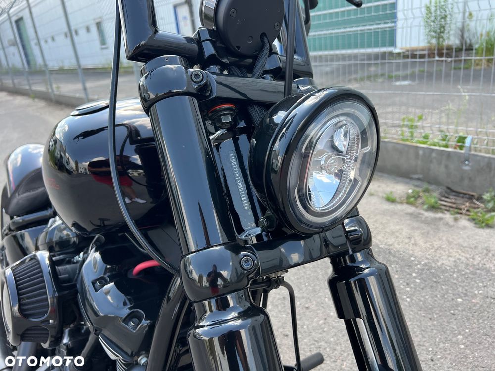 Harley-Davidson Softail Street Bob - 10