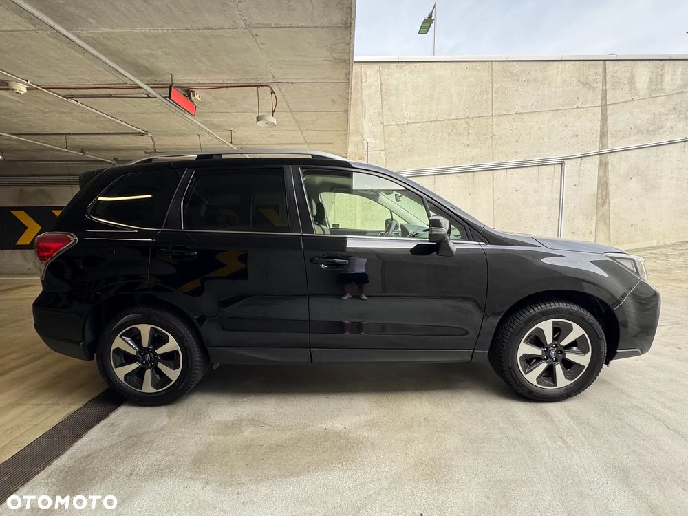 Subaru Forester 2.0 i Exclusive Special (EyeSight) Lineartronic - 8