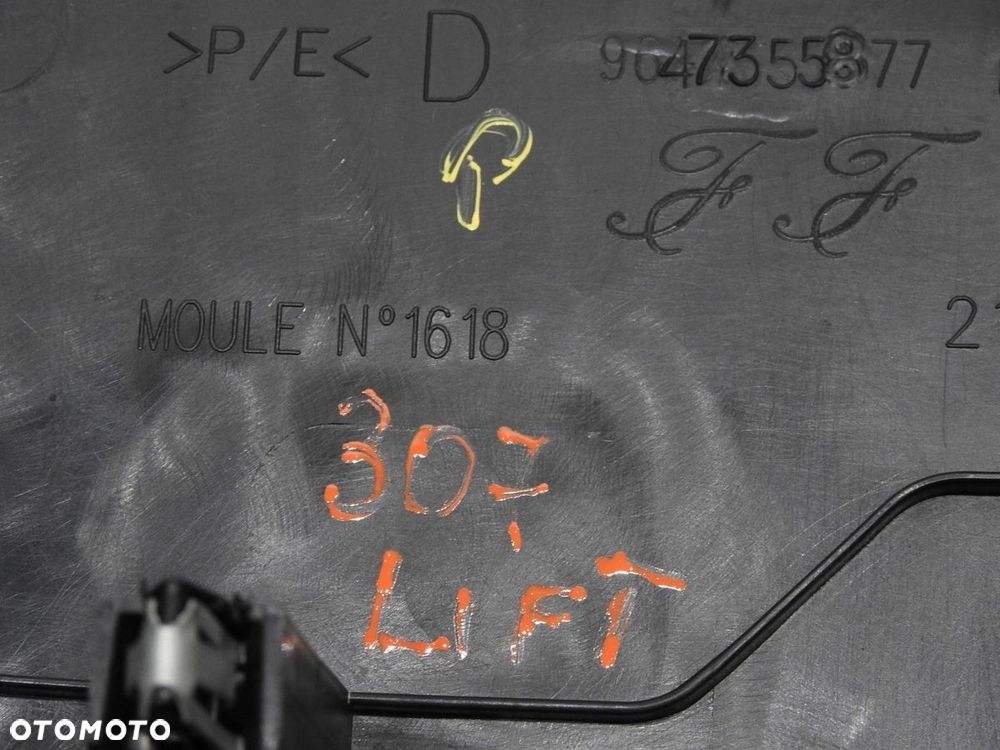 OSŁONA SŁUPKA PRAWA PEUGEOT 307 LIFT - 6