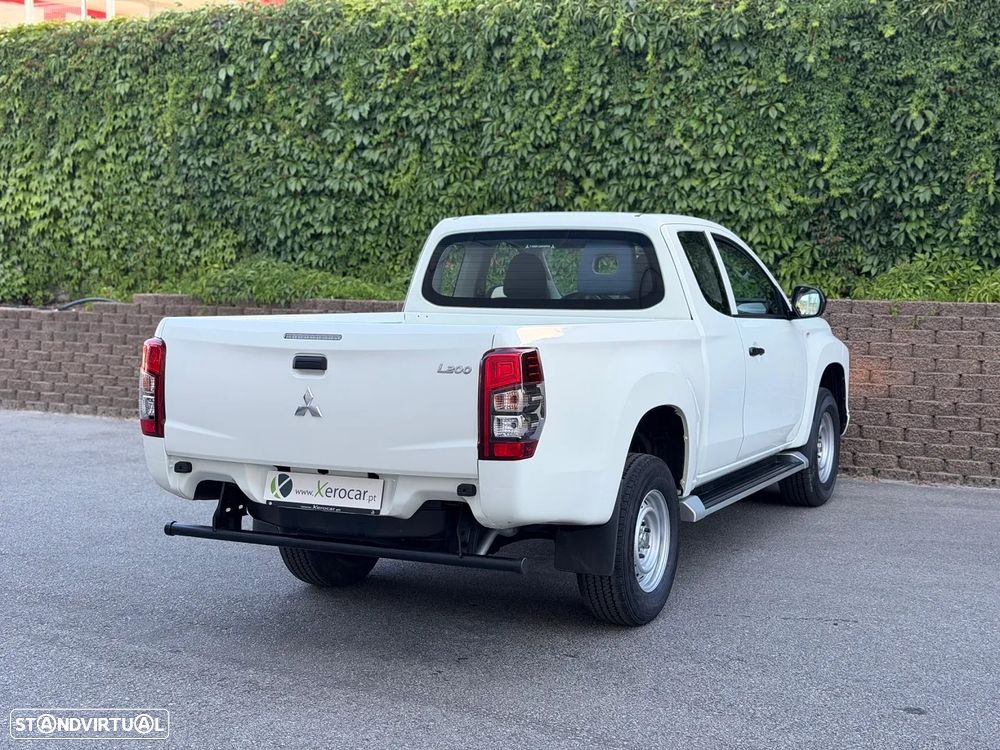 Mitsubishi L200 2.3 DI-D SpaceCab 4WD 3L - 6