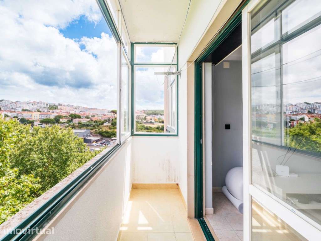 EXCELENTE OPORTUNIDADE, T2 espaçoso, Rio de Mouro - Grande imagem: 3/60