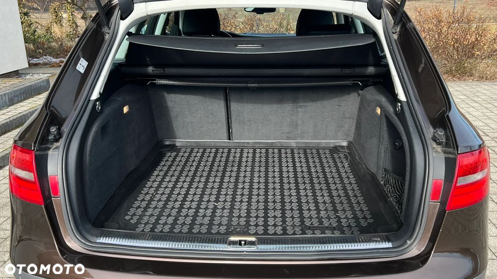 Audi A4 Allroad 2.0 TDI DPF S tronic - 13