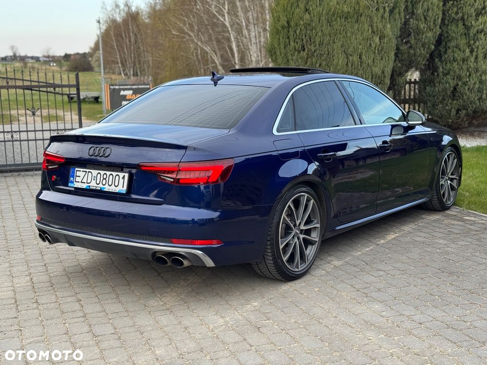 Audi S4 Limousine - 9