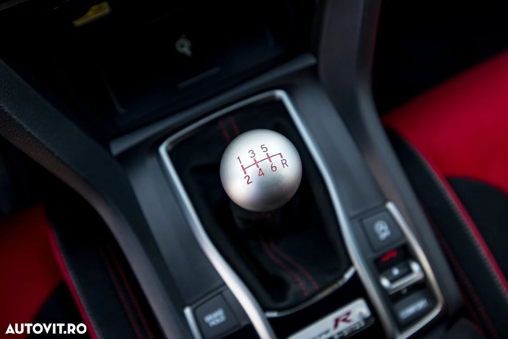 Honda Civic Type R 2.0 VTEC Turbo Ultimate Edition - 28