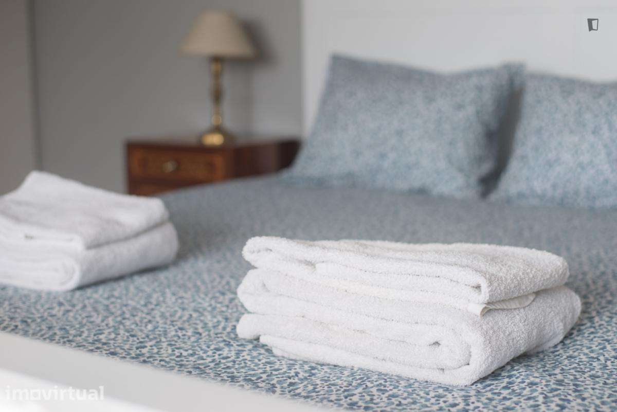 Apartamento com 1 quartos - localizado em Paranhos Porto - Grande imagem: 2/35