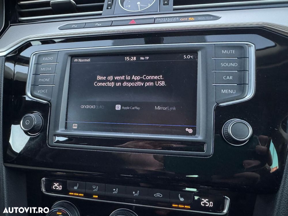 Volkswagen Passat Alltrack - 13