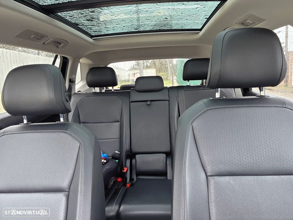 VW Tiguan 2.0 TSI R DSG 4Motion - 9