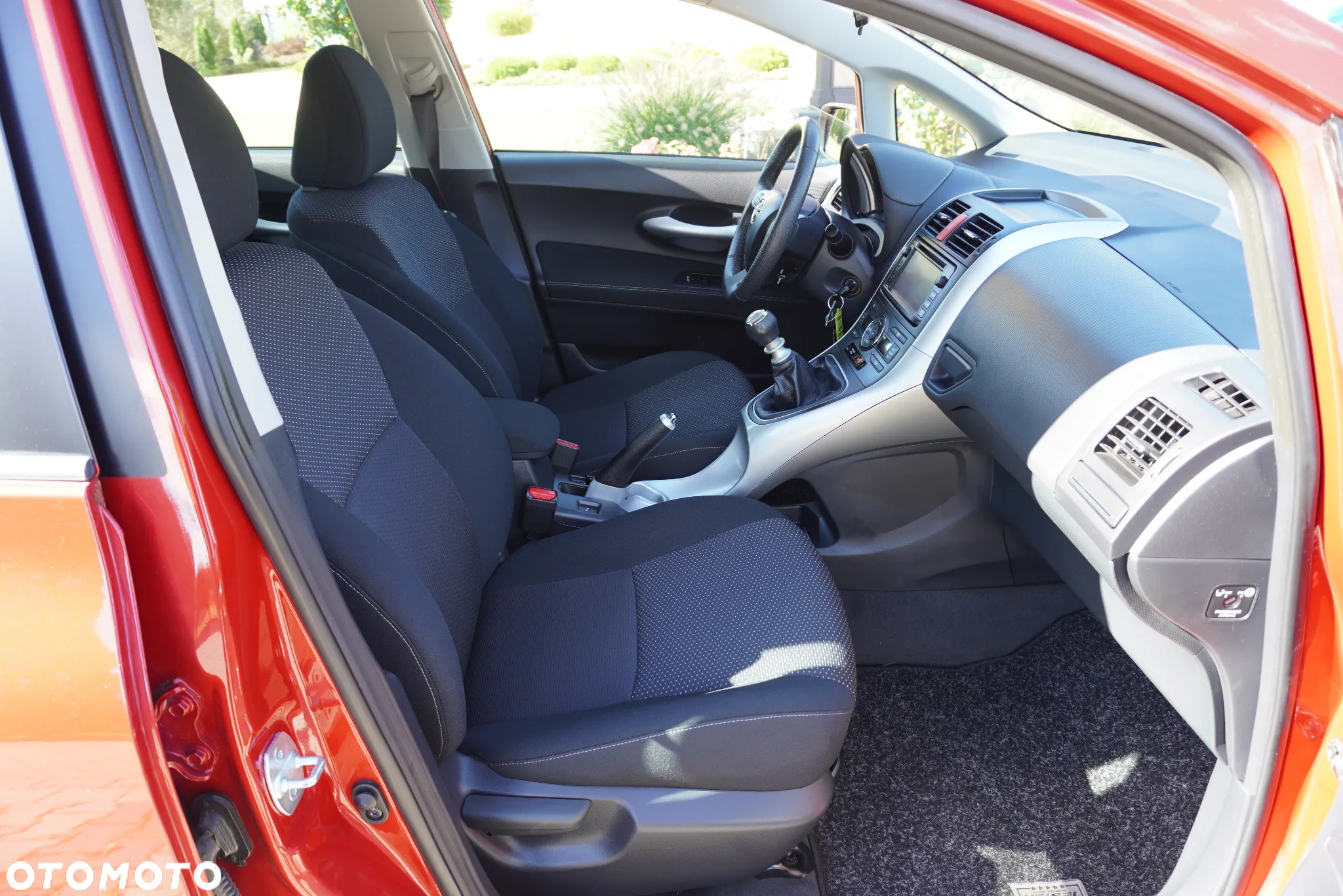 Toyota Auris 1.6 Executive - 20