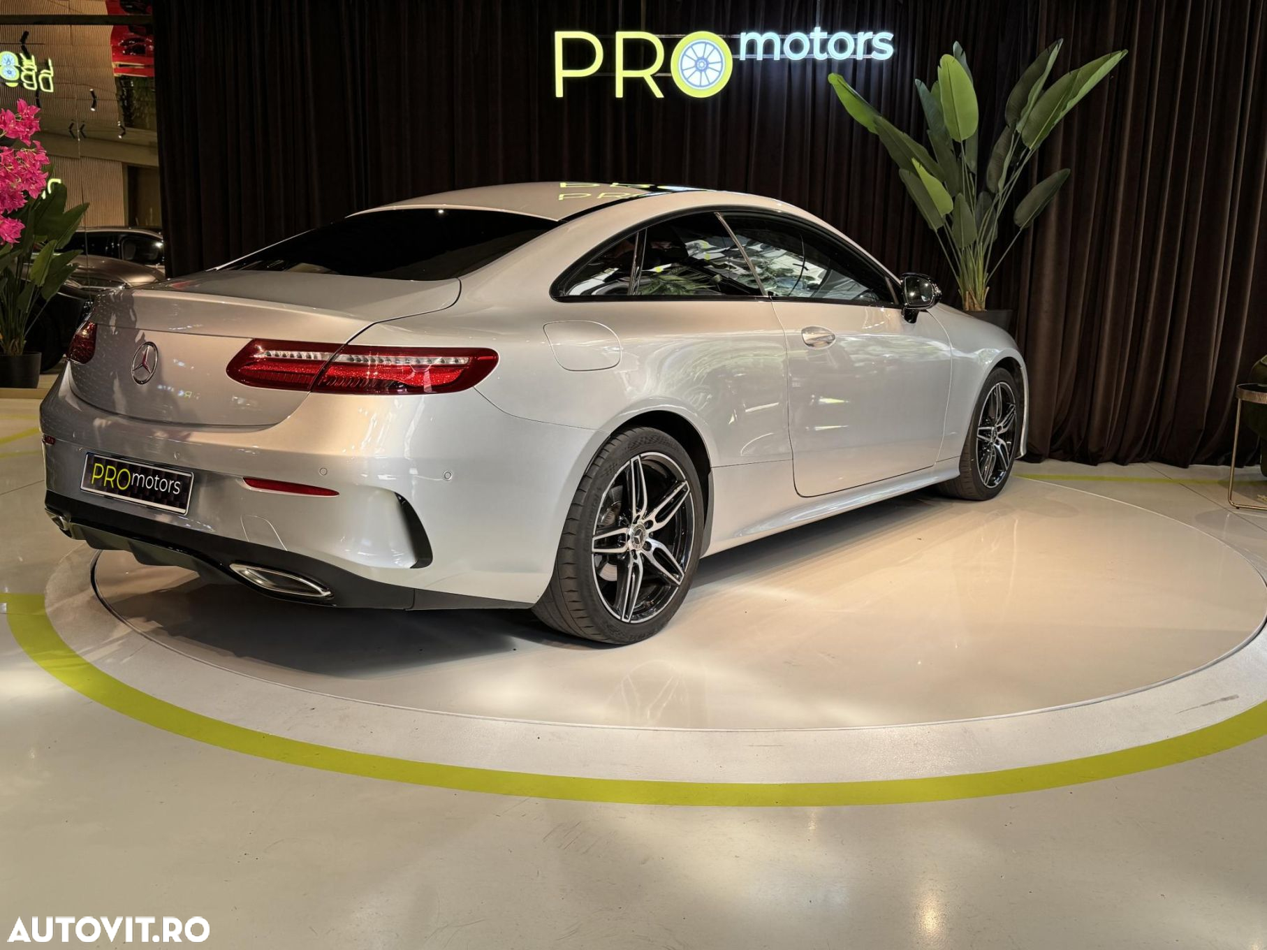 Mercedes-Benz E 200 Coupe 9G-TRONIC AMG Line - 5