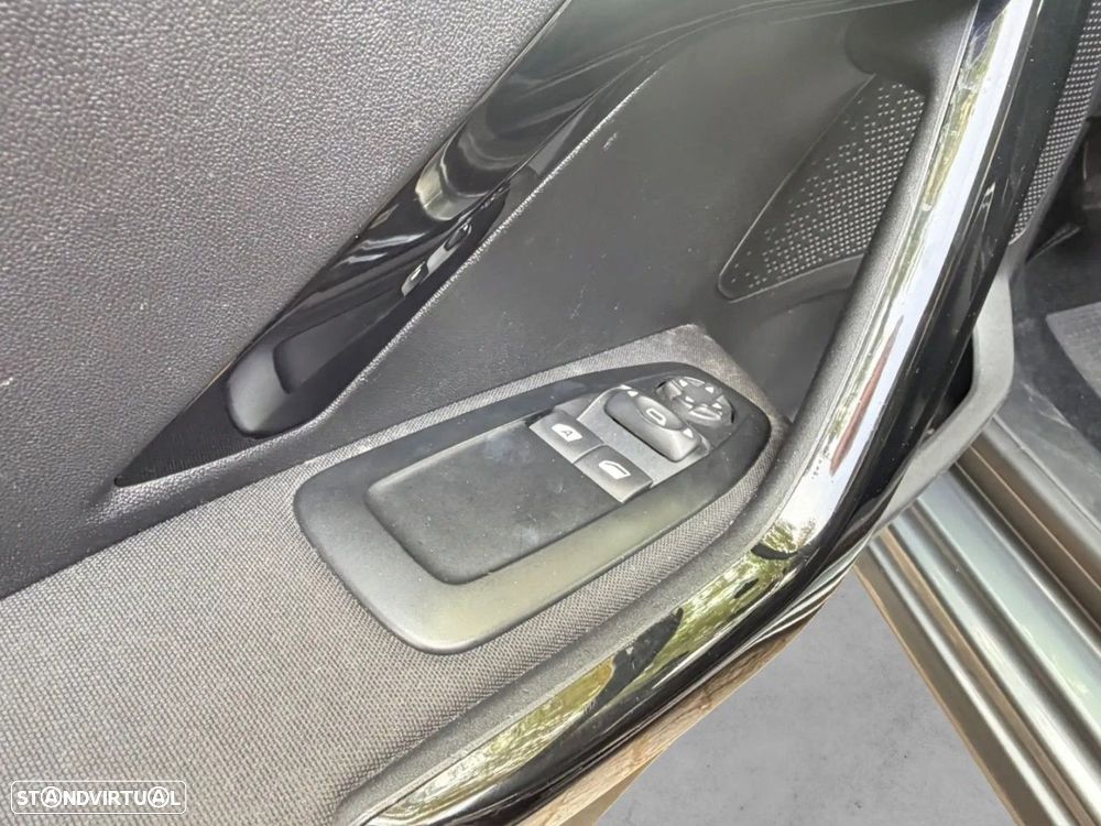 Peugeot 208 1.0 VTi Access - 14