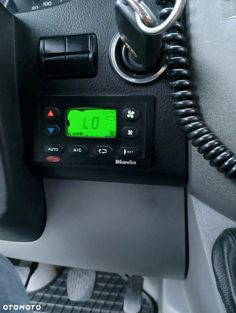Volkswagen CRAFTER - 15