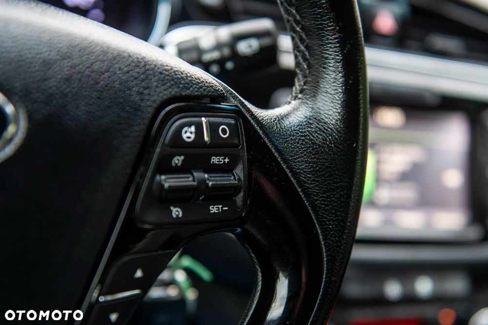 Kia Ceed 1.6 GDI ISG Vision - 29