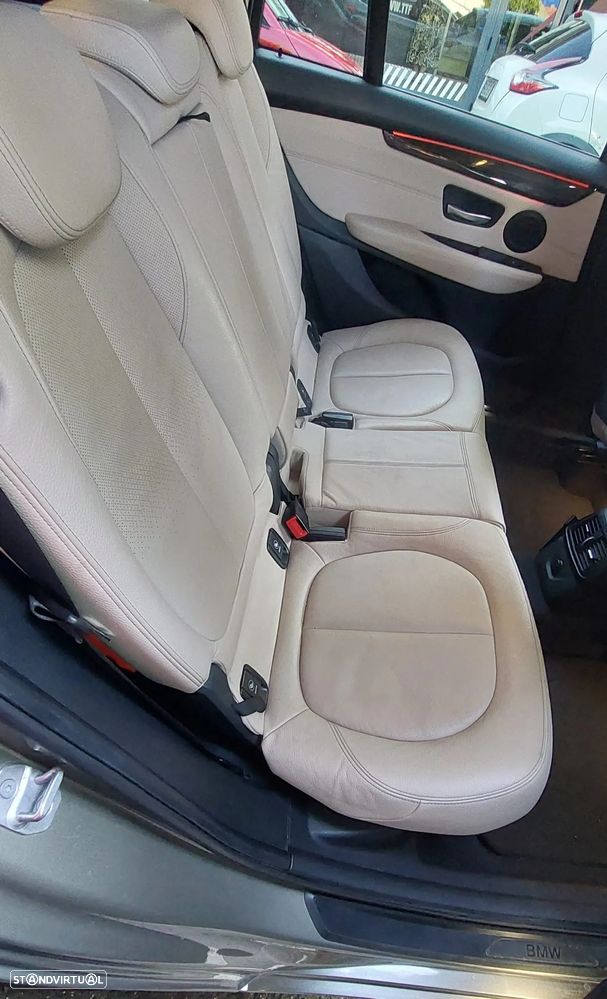 BMW 216 Gran Tourer d 7L Line Luxury Auto - 10