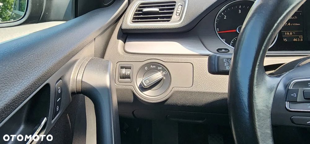 Volkswagen Passat 2.0 TDI DPF Comfortline - 22