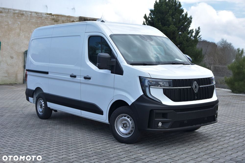 Renault Master Furgon L2H2 170KM Automat AT9 - 9