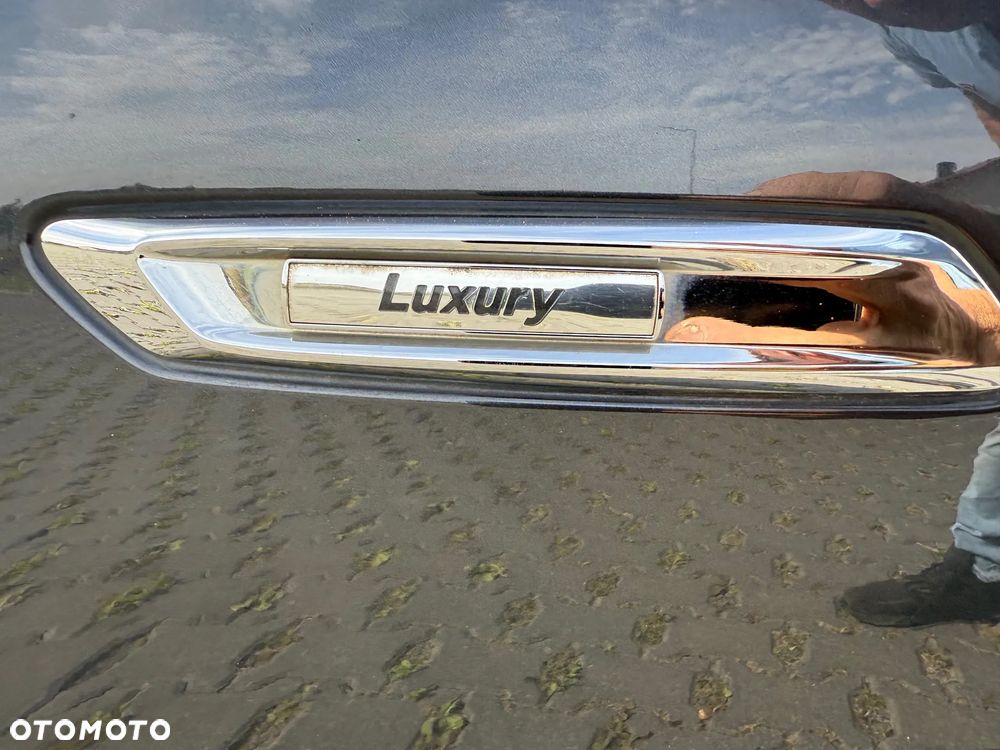 BMW Seria 5 530d Touring Luxury Line - 16
