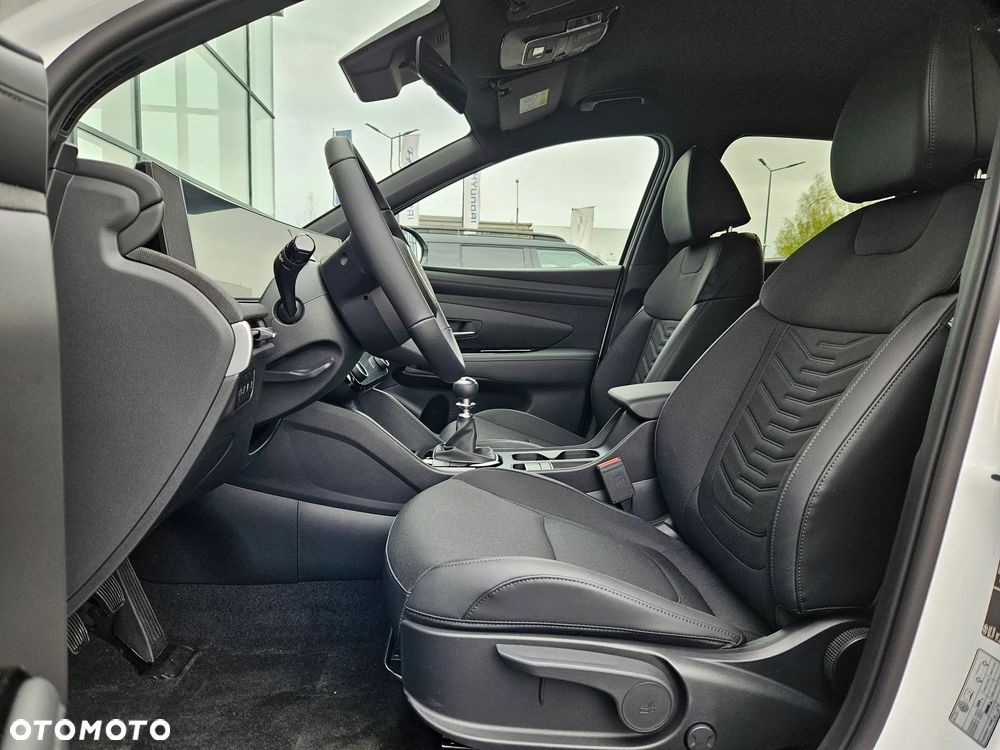 Hyundai Tucson 1.6 T-GDi Smart Black 2WD - 21