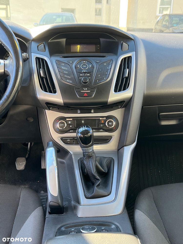 Ford Focus - 11